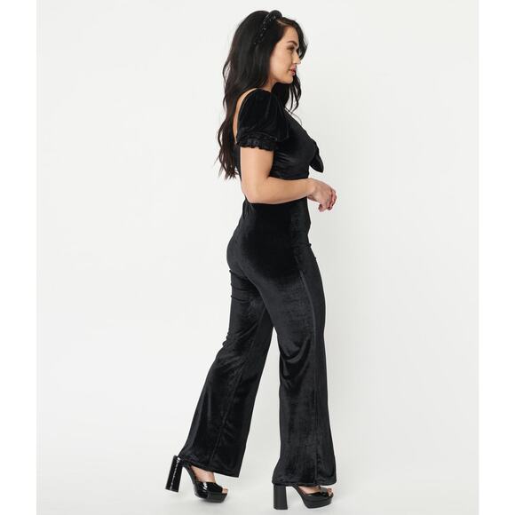 Blue Blush Black Velvet Front Tie Jumpsuit M NWT - Picture 3 of 5